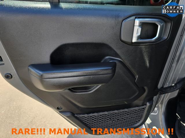 Used 2021 Jeep Gladiator Rubicon w/ Cold Weather Group image 20