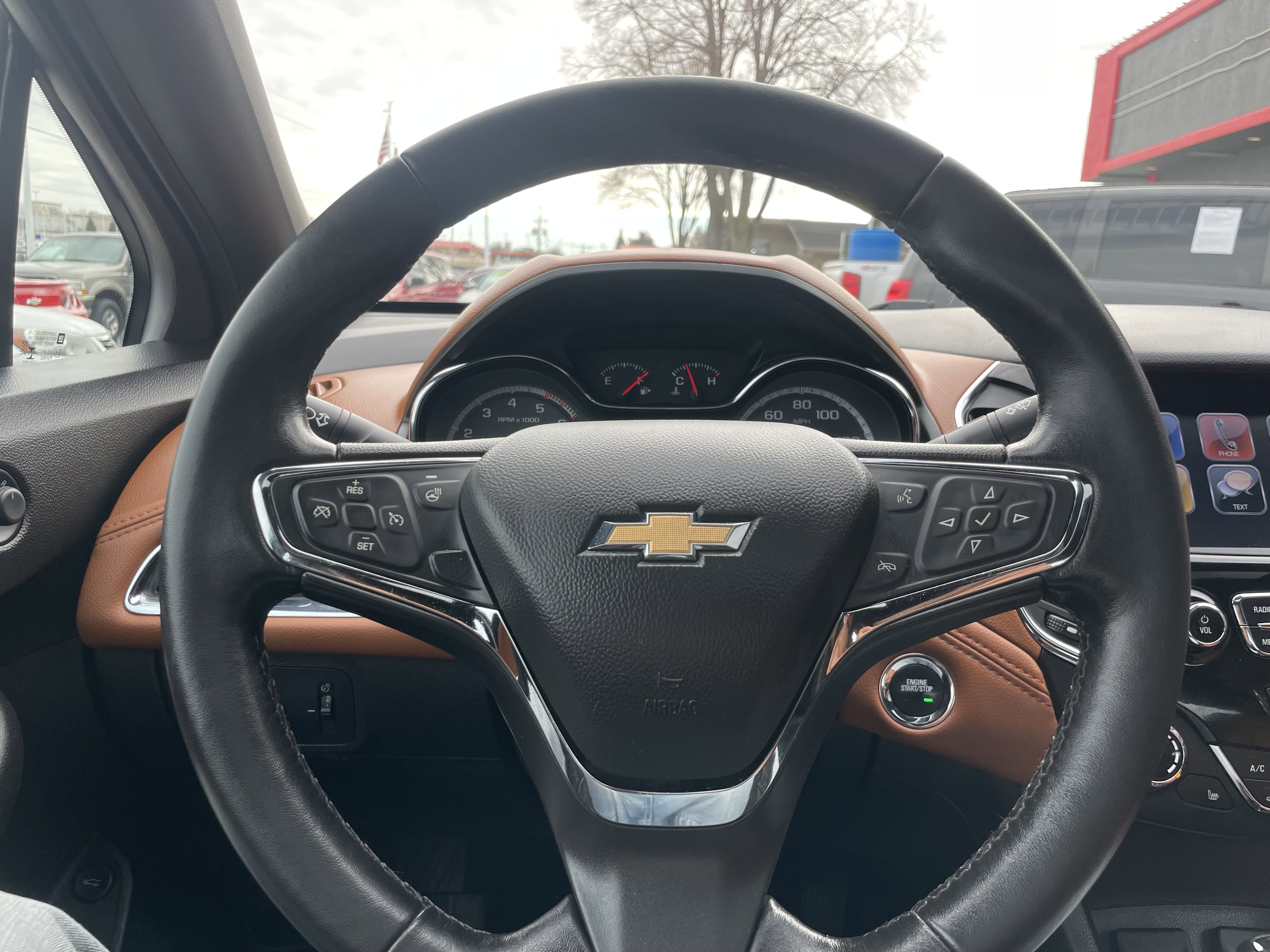 Used 2018 Chevrolet Cruze LT image 15