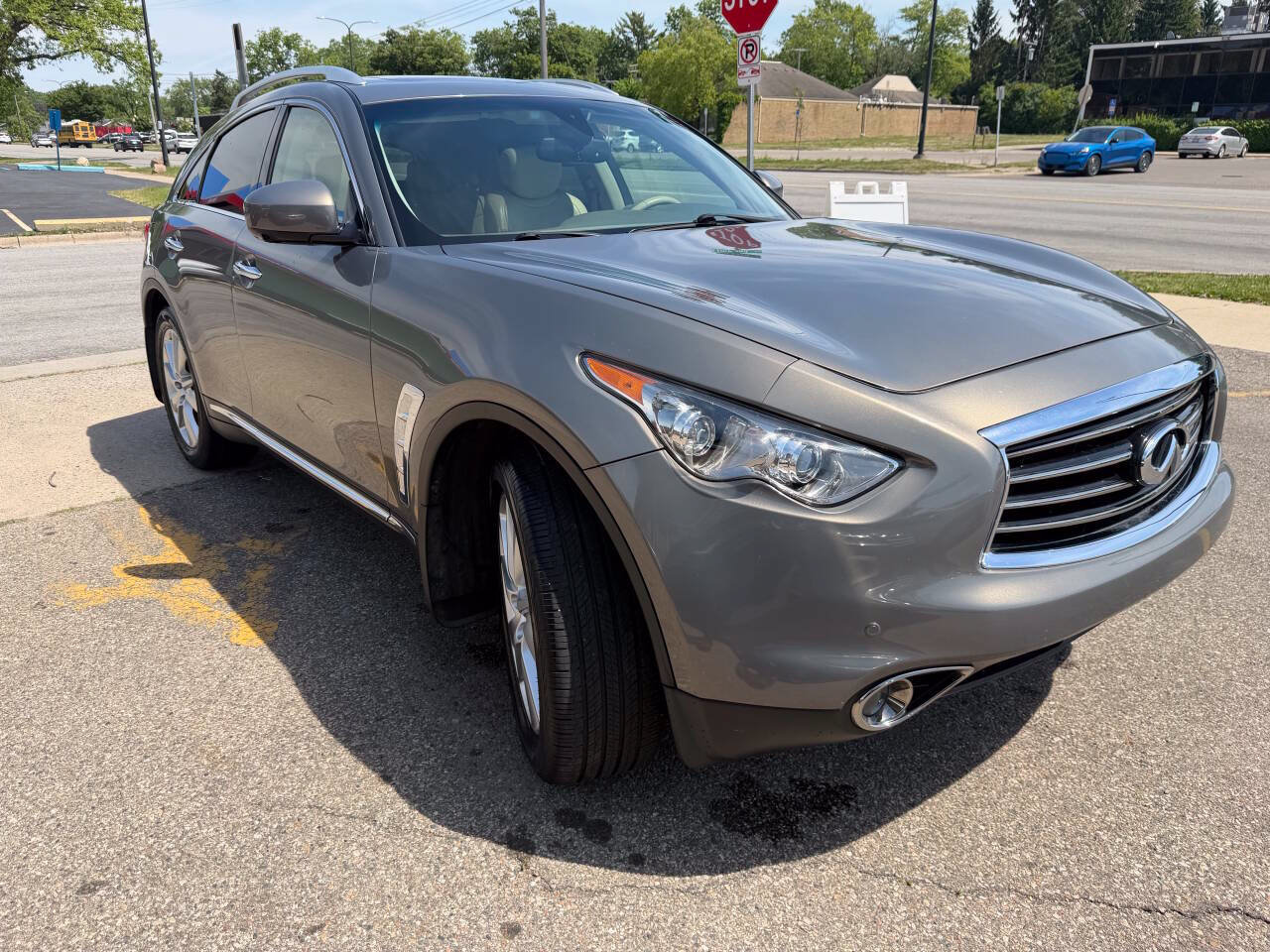Used 2013 INFINITI FX37 AWD w/ Premium Pkg image 37