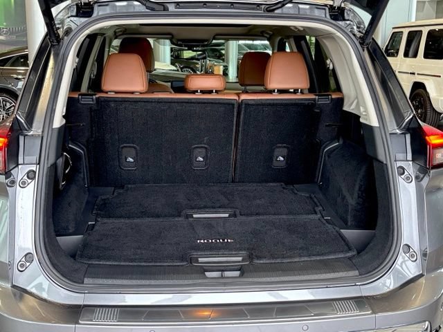 Used 2024 Nissan Rogue Platinum w/ Platinum Premium Package FWD image 37