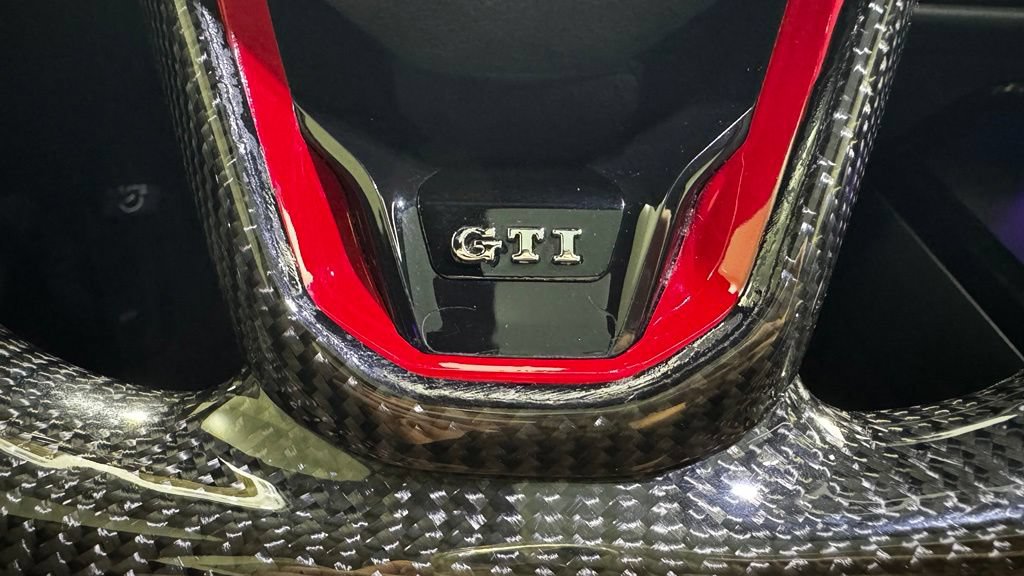 Used 2023 Volkswagen GTI Autobahn FWD image 26