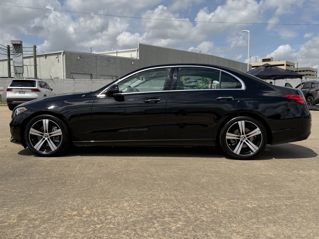 Used 2025 Mercedes-Benz C 300 Sedan image 6