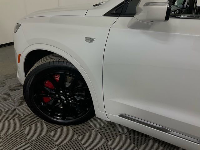 Certified 2023 Cadillac XT6 Sport w/ Technology Package image 33