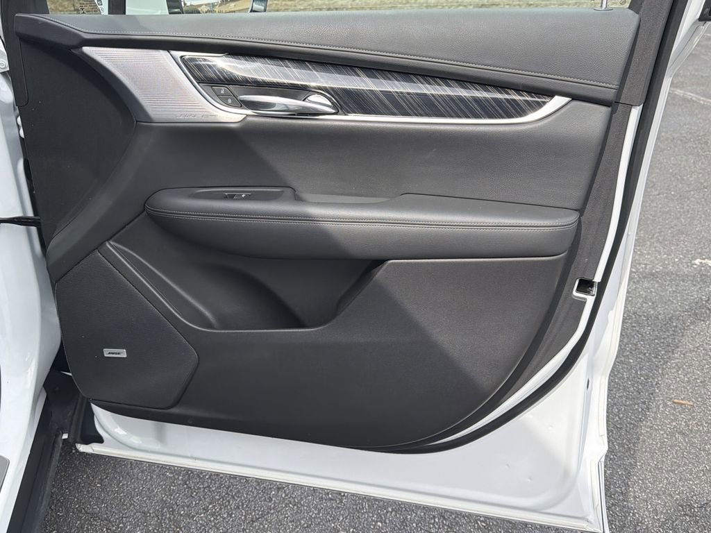 Certified 2023 Cadillac XT6 Premium Luxury image 14
