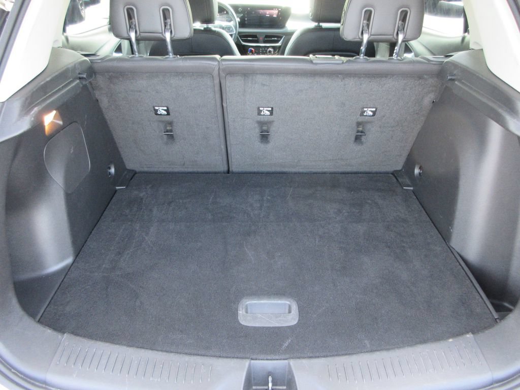 Certified 2024 Buick Encore GX Sport Touring w/ Comfort Package FWD image 12
