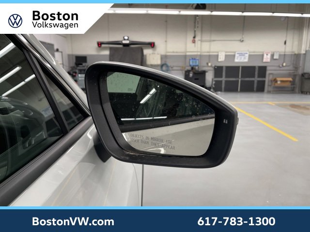 New 2026 Volkswagen Tiguan SE image 7