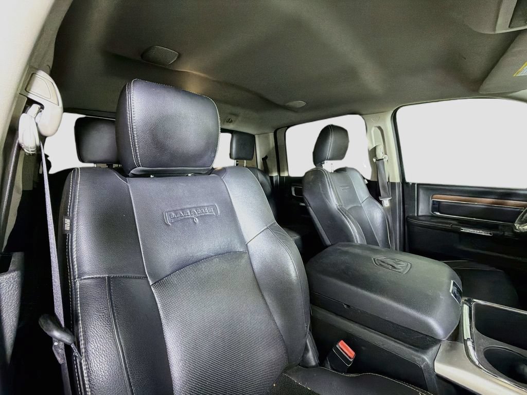 Used 2017 RAM 3500 Laramie AWD/4WD image 26