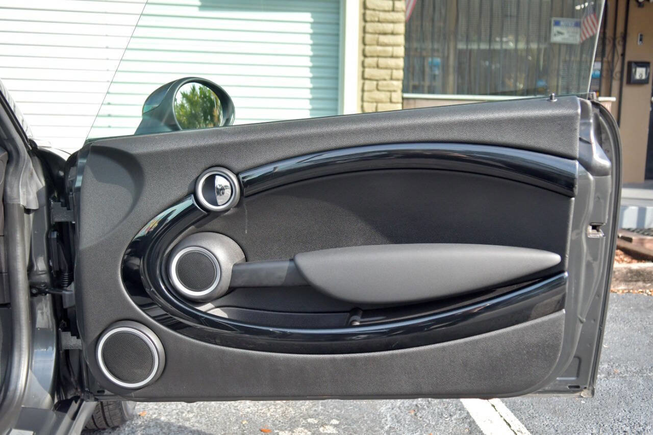 Used 2012 MINI Cooper S image 31