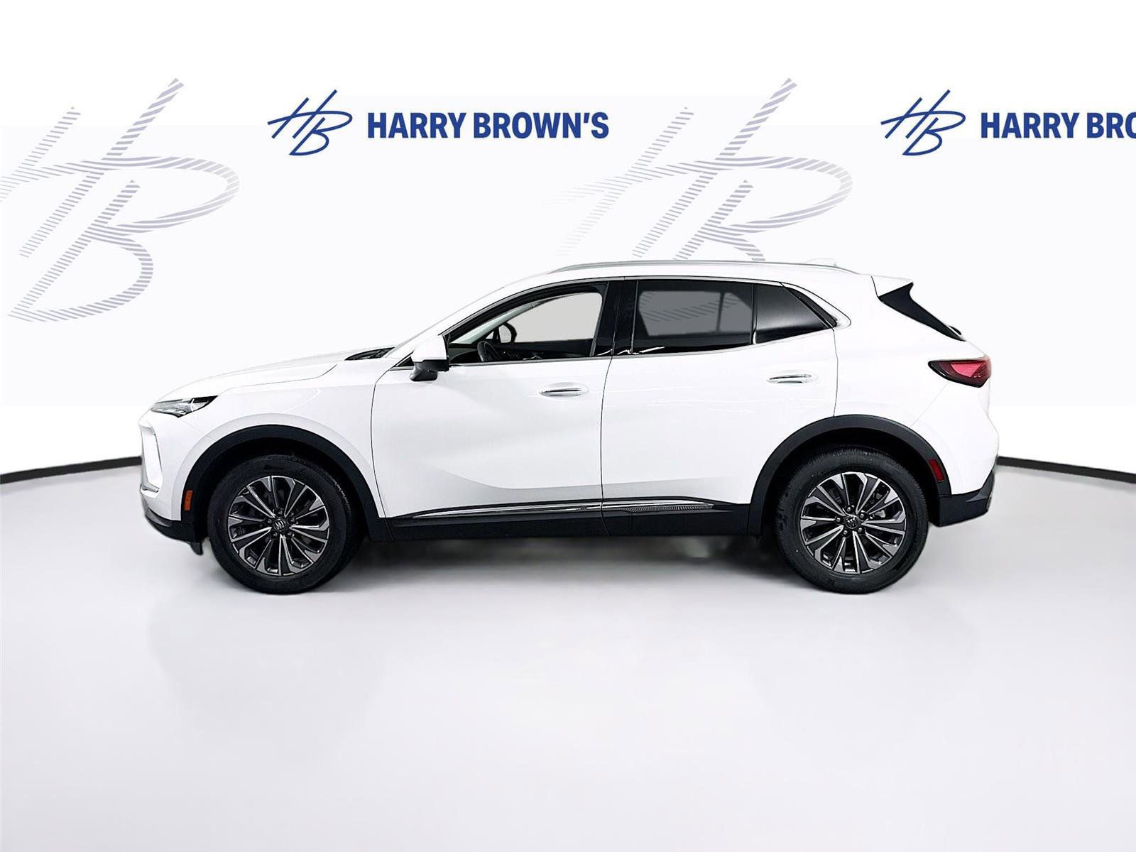 Used 2025 Buick Envision Preferred image 27