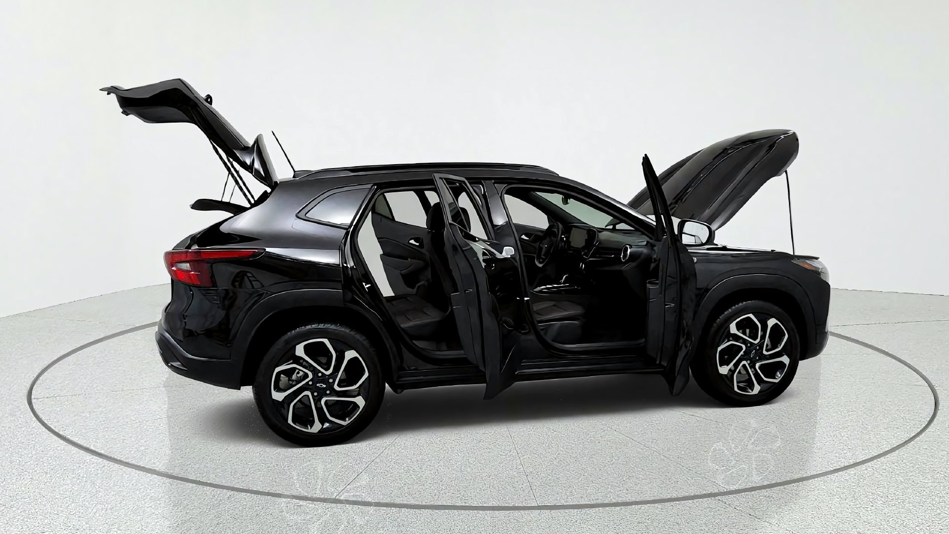 Used 2025 Chevrolet Trax RS w/ Sunroof Package FWD image 13