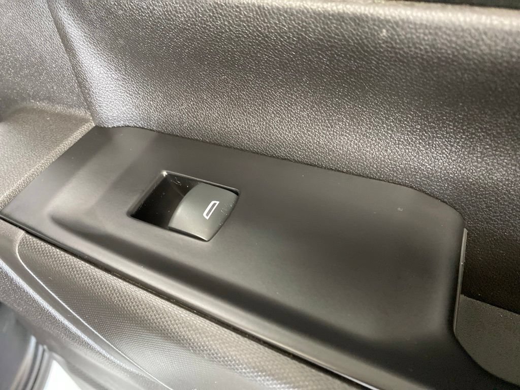 Used 2019 Chevrolet Silverado 1500 LT w/ All-Star Edition AWD/4WD image 15