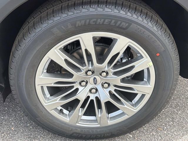 New 2026 Ford Explorer Platinum RWD image 24