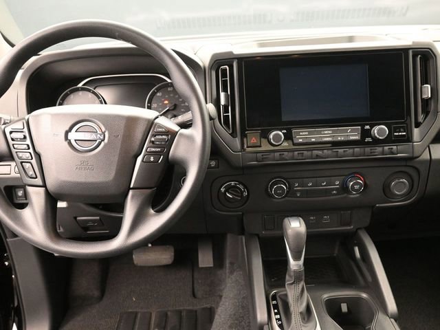 Used 2025 Nissan Frontier S w/ S Utility Package image 20