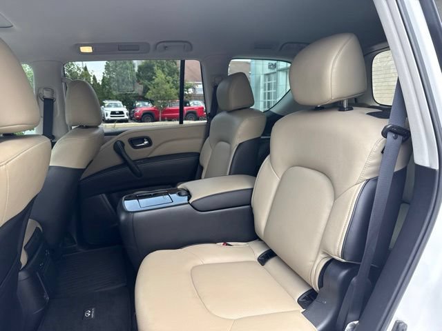 Certified 2023 INFINITI QX80 Premium Select w/ All-Season Package AWD/4WD image 11