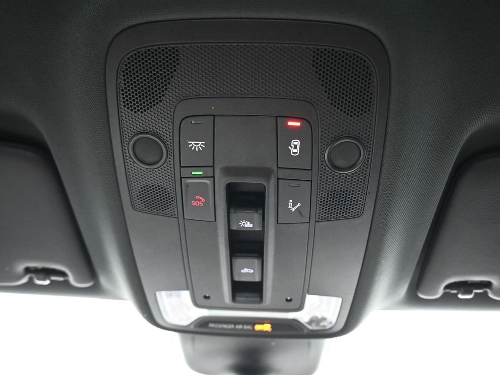 Used 2023 Audi Q3 2.0T Premium image 25