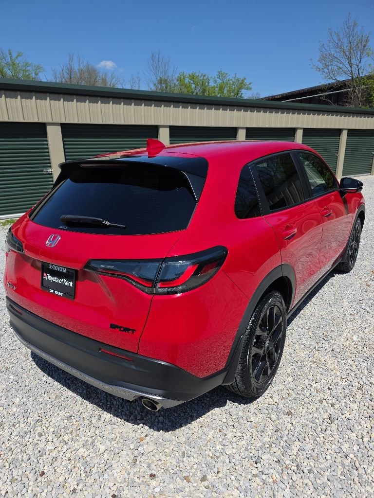 Used 2023 Honda HR-V Sport image 5