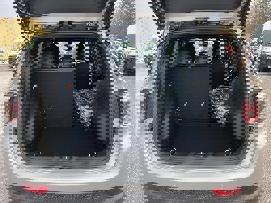 New 2026 Jeep Compass Limited image 17