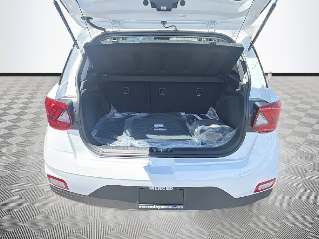 New 2026 Hyundai Venue SEL FWD image 25