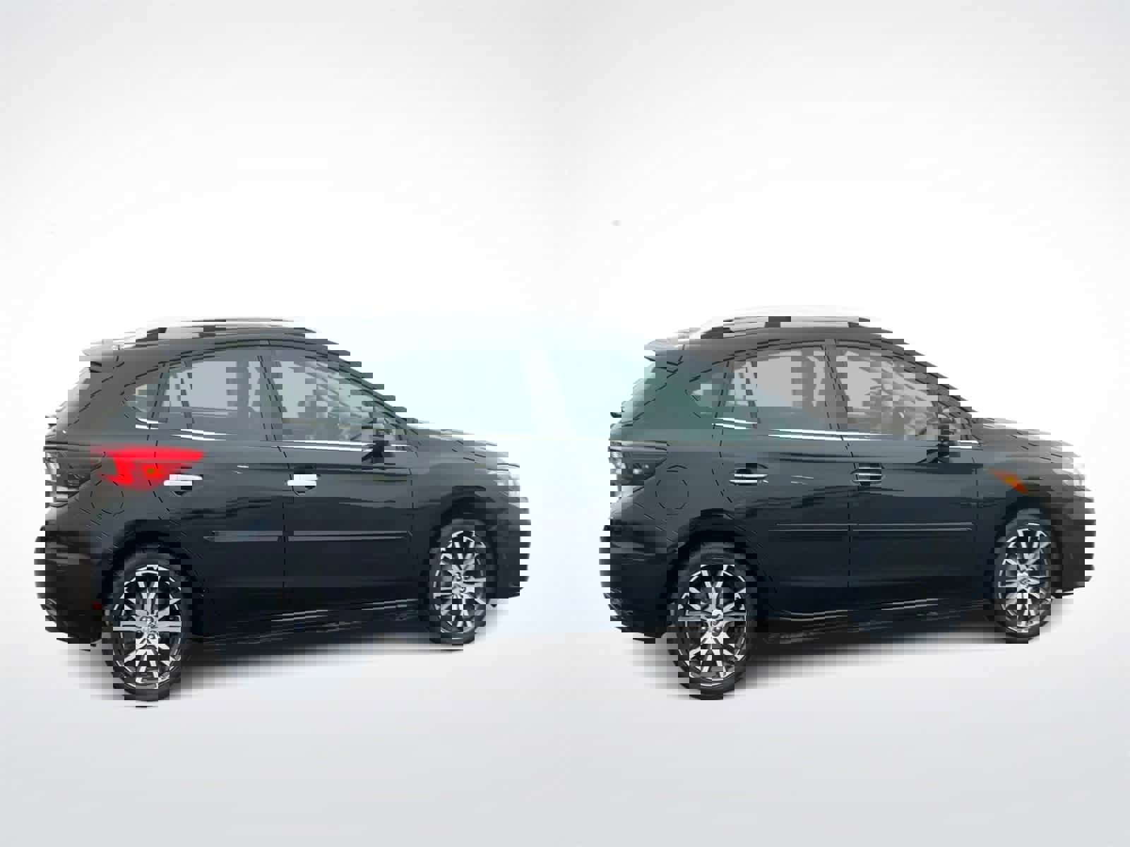 Used 2017 Subaru Impreza 2.0i Limited image 9