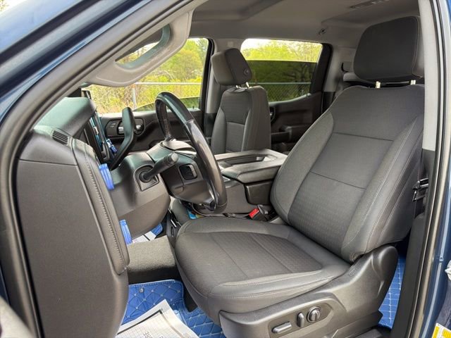 Used 2022 Chevrolet Silverado 1500 LT w/ Convenience Package II AWD/4WD image 20