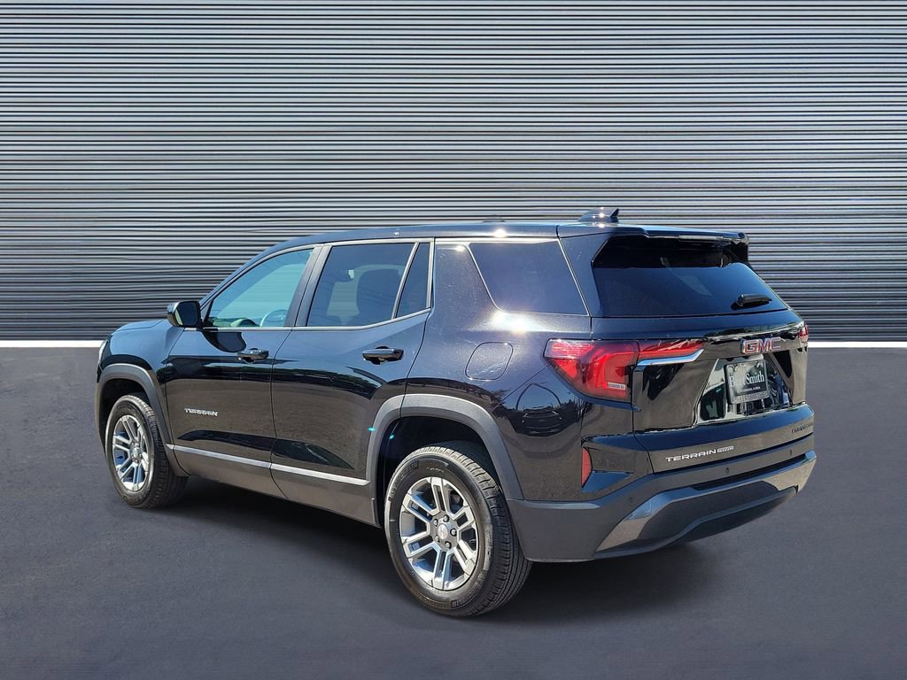 Used 2025 GMC Terrain Elevation AWD/4WD image 4