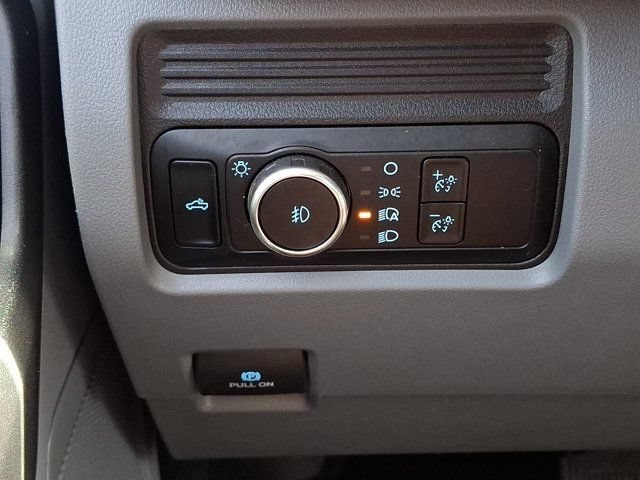 Used 2023 Ford F250 XL w/ FX4 Off-Road Package AWD/4WD image 28