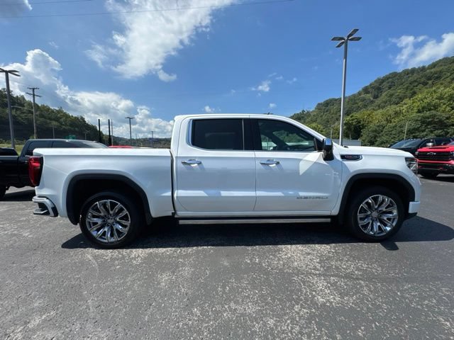 Used 2025 GMC Sierra 1500 Denali w/ Denali Reserve Package AWD/4WD image 8