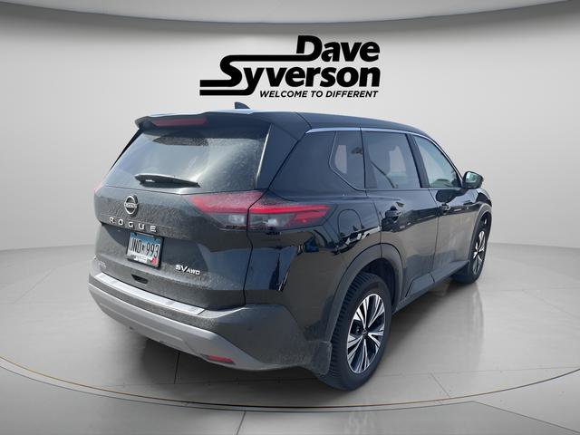 Used 2023 Nissan Rogue SV image 4