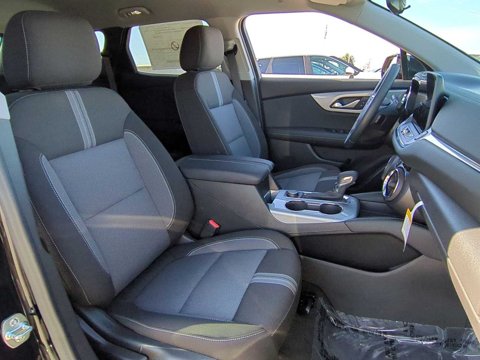 New 2026 Chevrolet Blazer LT FWD image 26