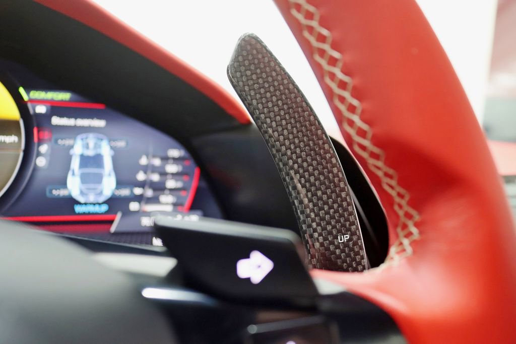 Used 2022 Ferrari Roma RWD image 24