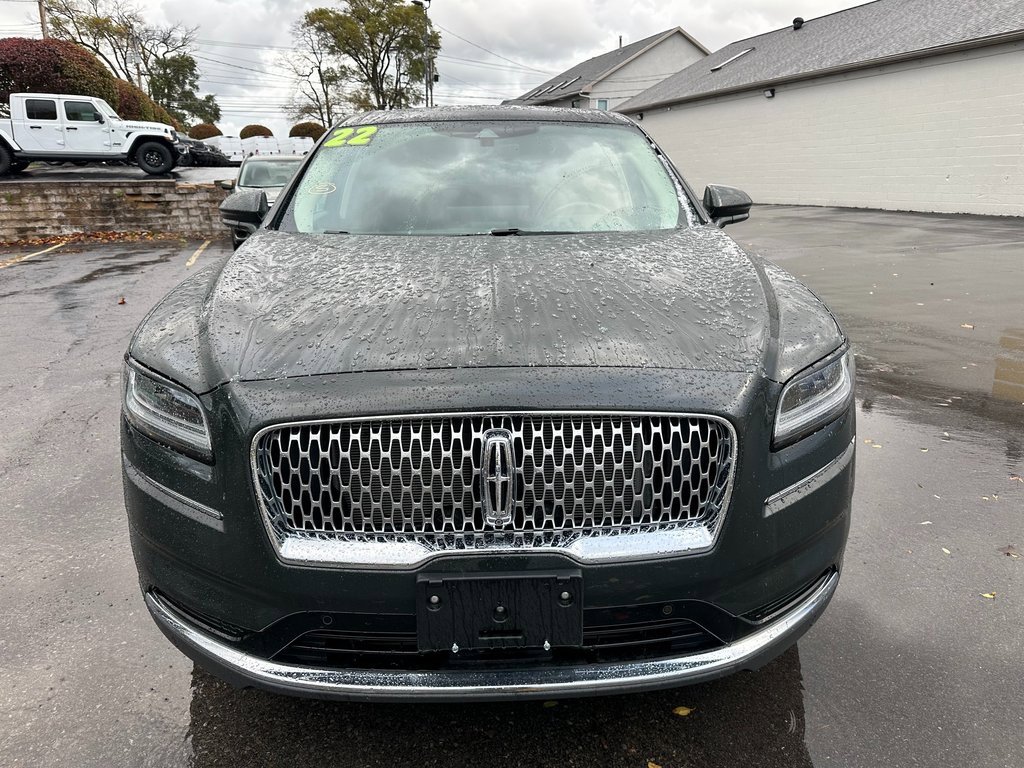 Used 2022 Lincoln Nautilus Reserve w/ Equipment Group 201A image 12