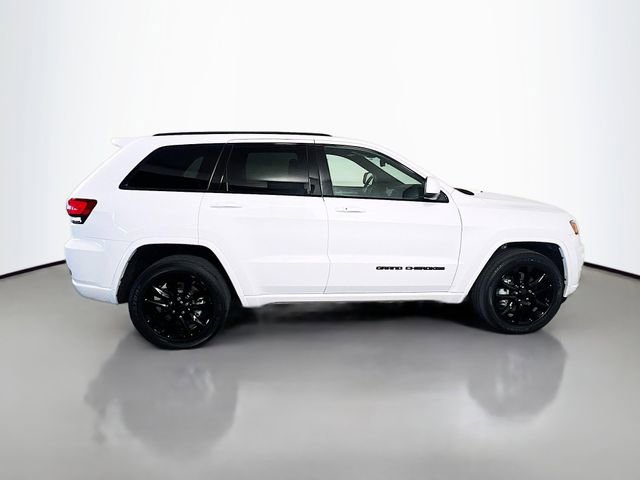 Used 2021 Jeep Grand Cherokee Laredo X image 8
