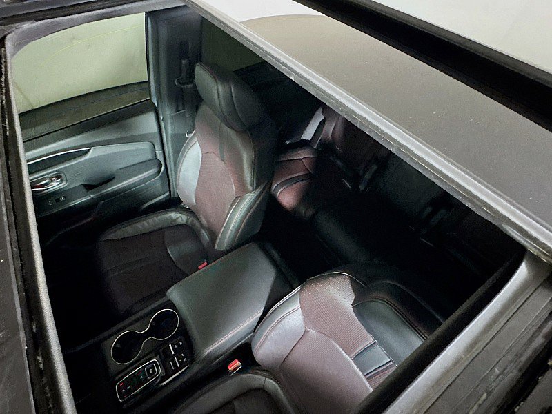 Used 2025 Honda Pilot Black Edition image 14