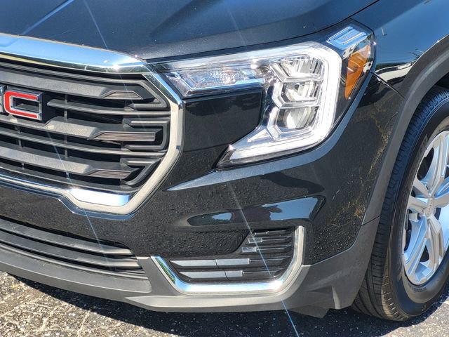 Used 2024 GMC Terrain SLE FWD image 7