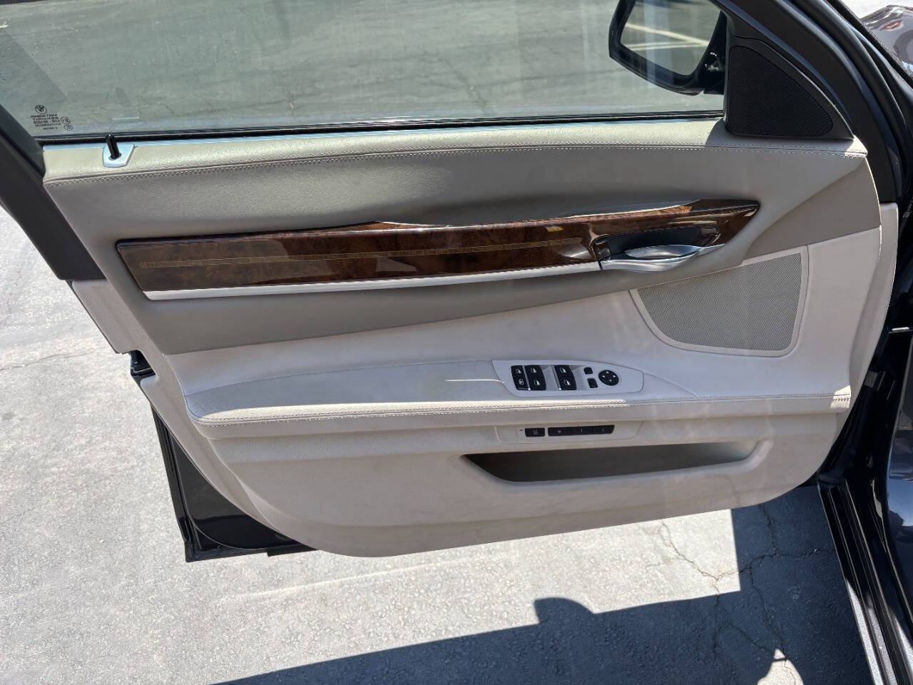 Used 2013 BMW 740Li RWD image 13