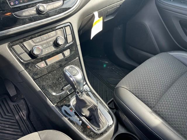 Used 2022 Buick Encore Preferred w/ Safety Package AWD/4WD image 25