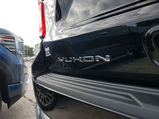 New 2026 GMC Yukon XL Denali w/ Denali Reserve Package AWD/4WD image 8