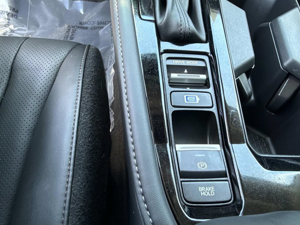 Used 2024 Honda Accord Touring image 36