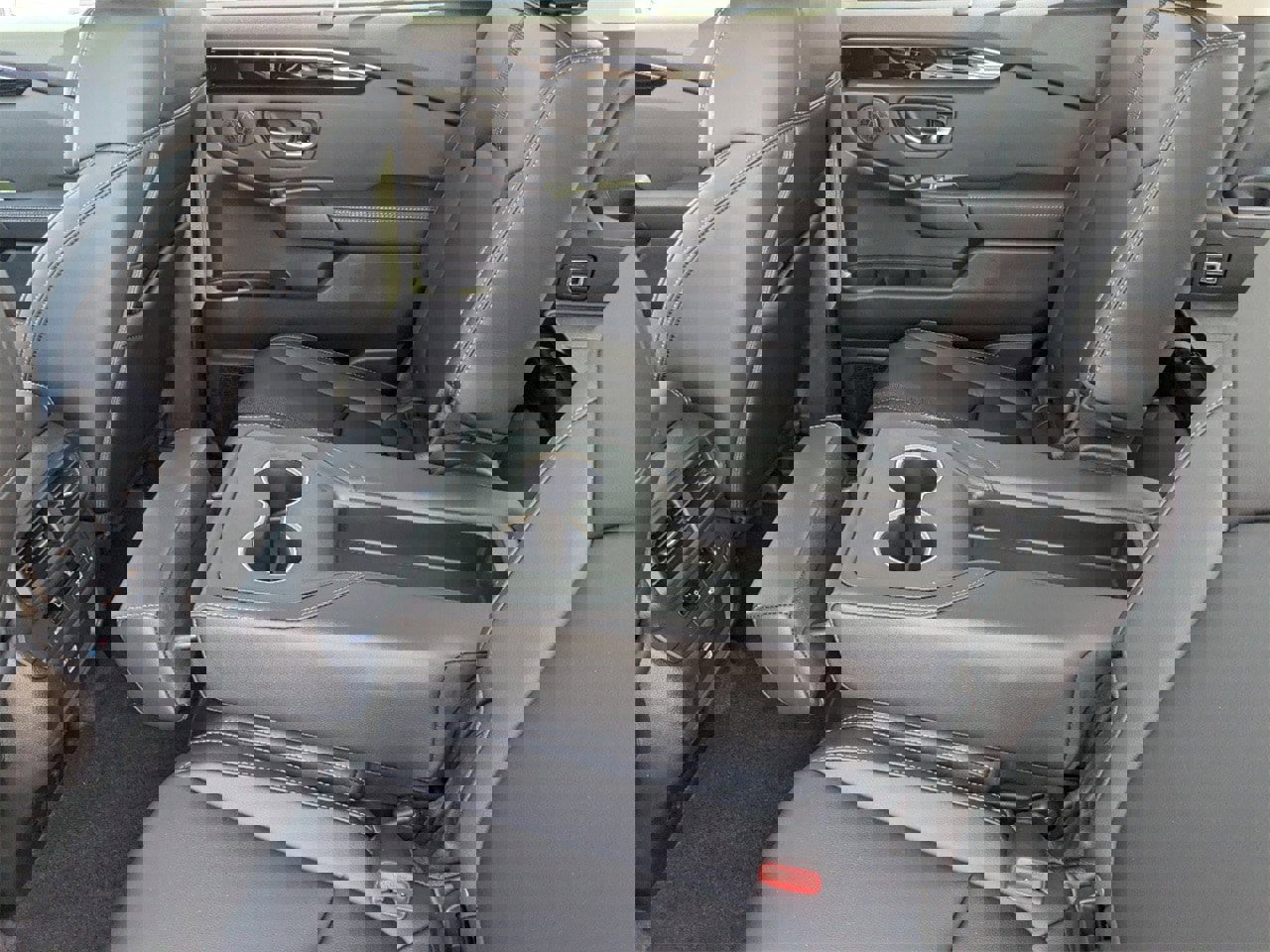 New 2025 Honda Pilot EX-L image 10