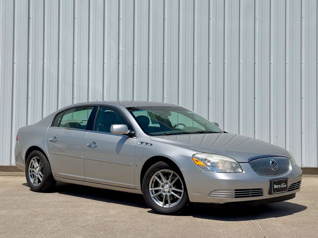 Used 2007 Buick Lucerne CXL w/ Luxury Package FWD image 8