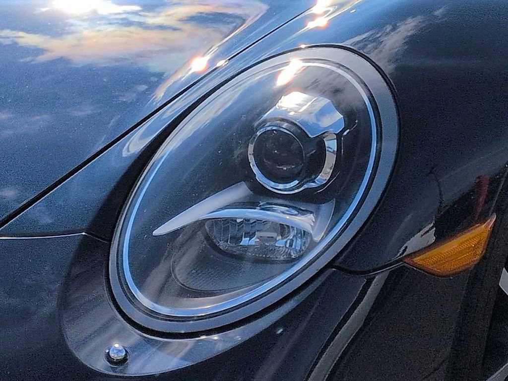 Used 2013 Porsche 911 Carrera w/ Bose Audio Pkg RWD image 12