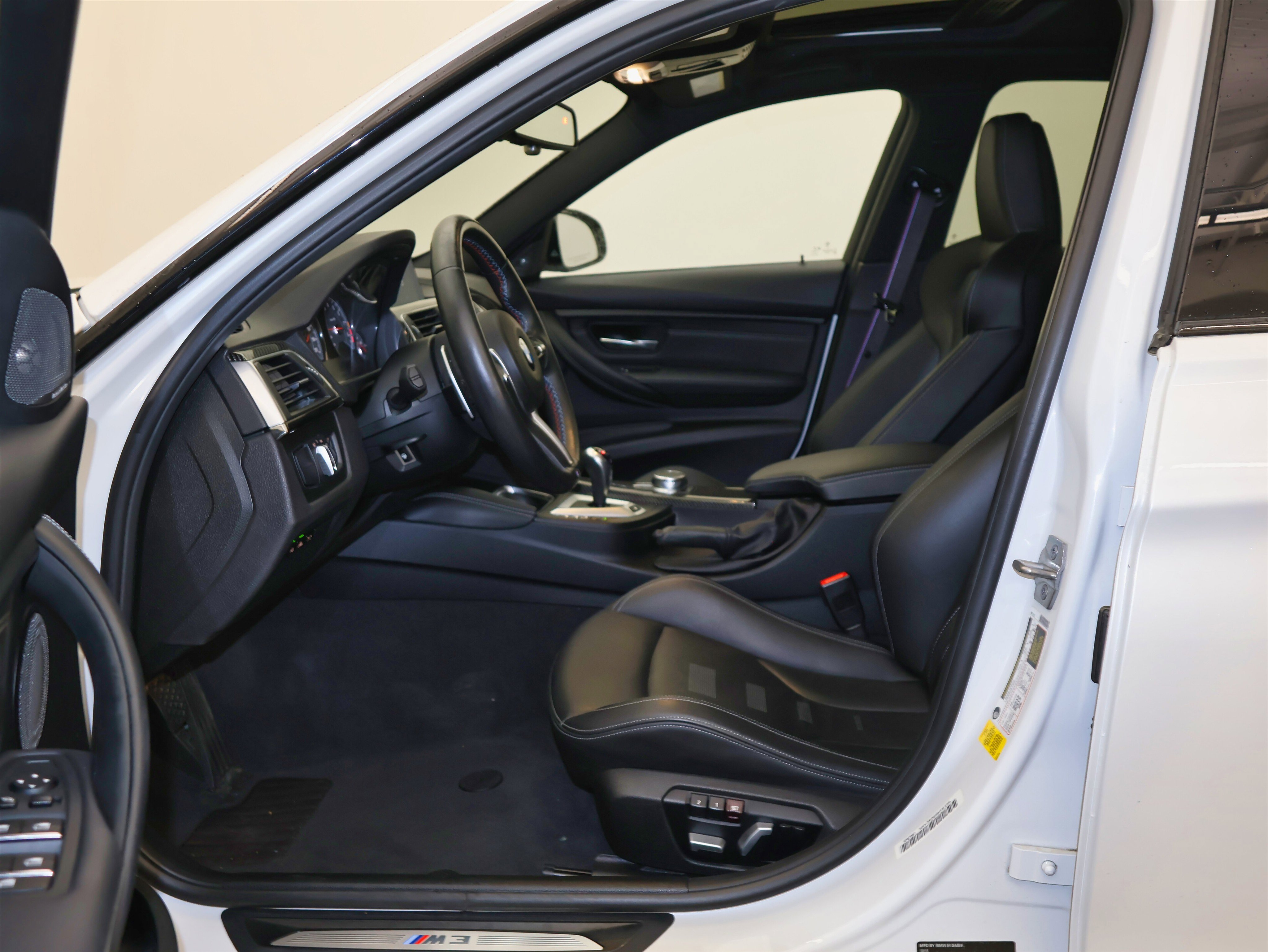 Used 2018 BMW M3 Competition w/ Competition Package image 13