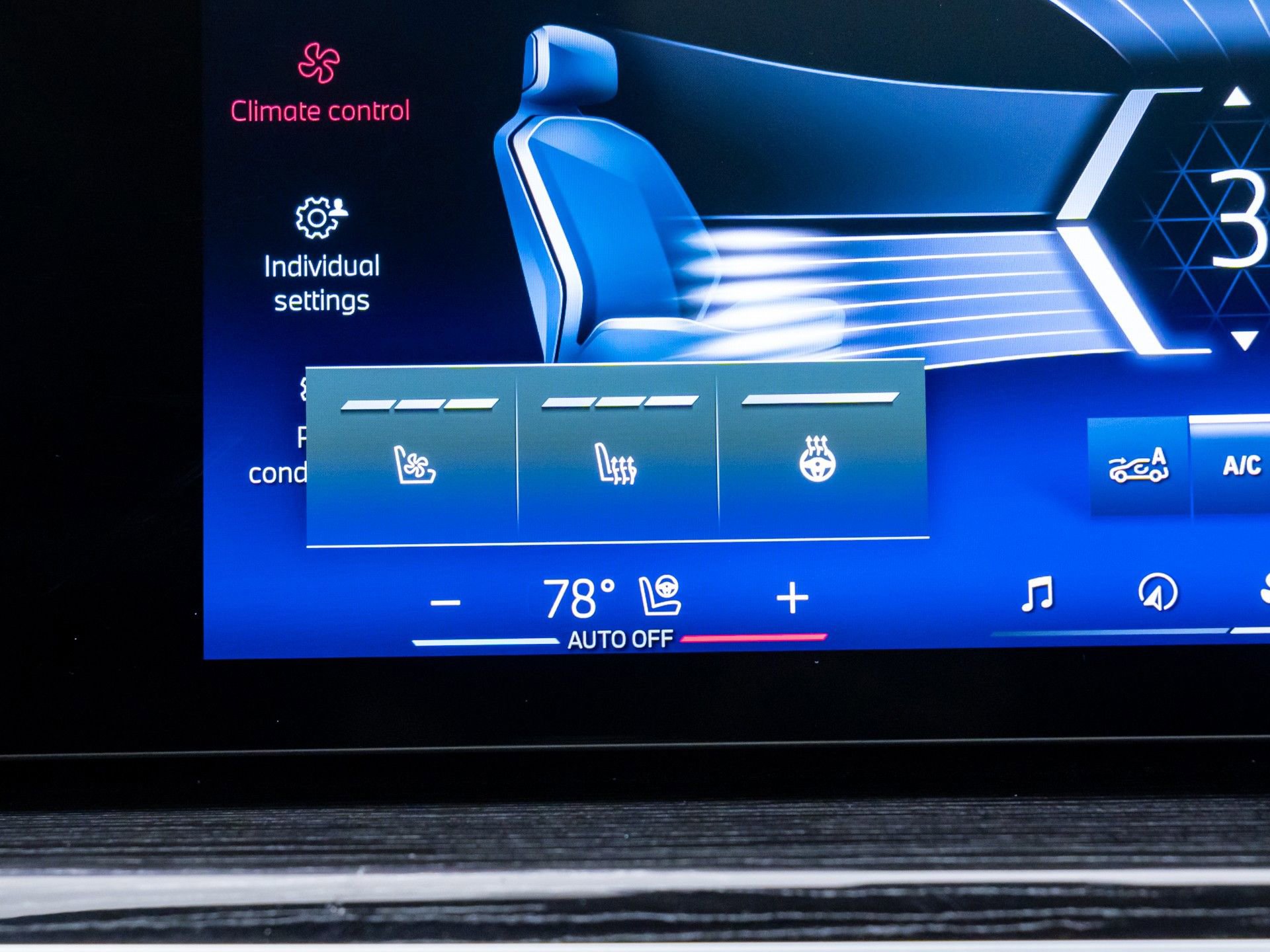 Certified 2025 BMW X7 xDrive40i image 27