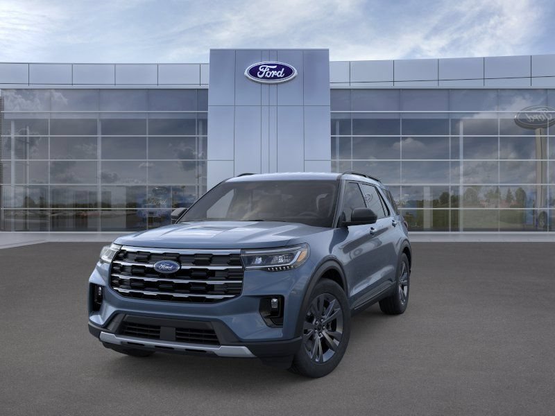New 2026 Ford Explorer Active w/ Active Comfort Package AWD/4WD image 2