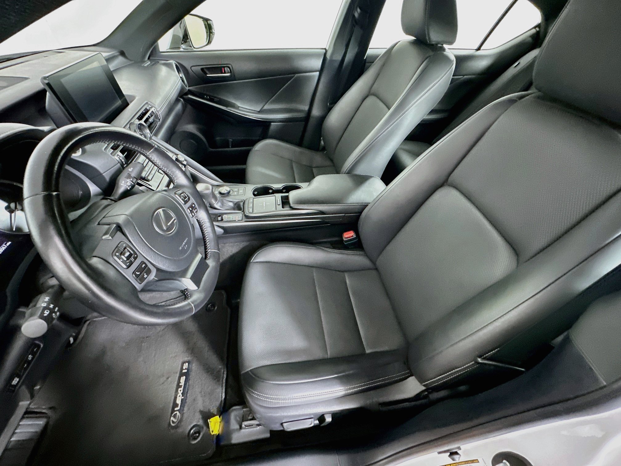 Used 2024 Lexus IS 300 w/ Comfort Package RWD image 13