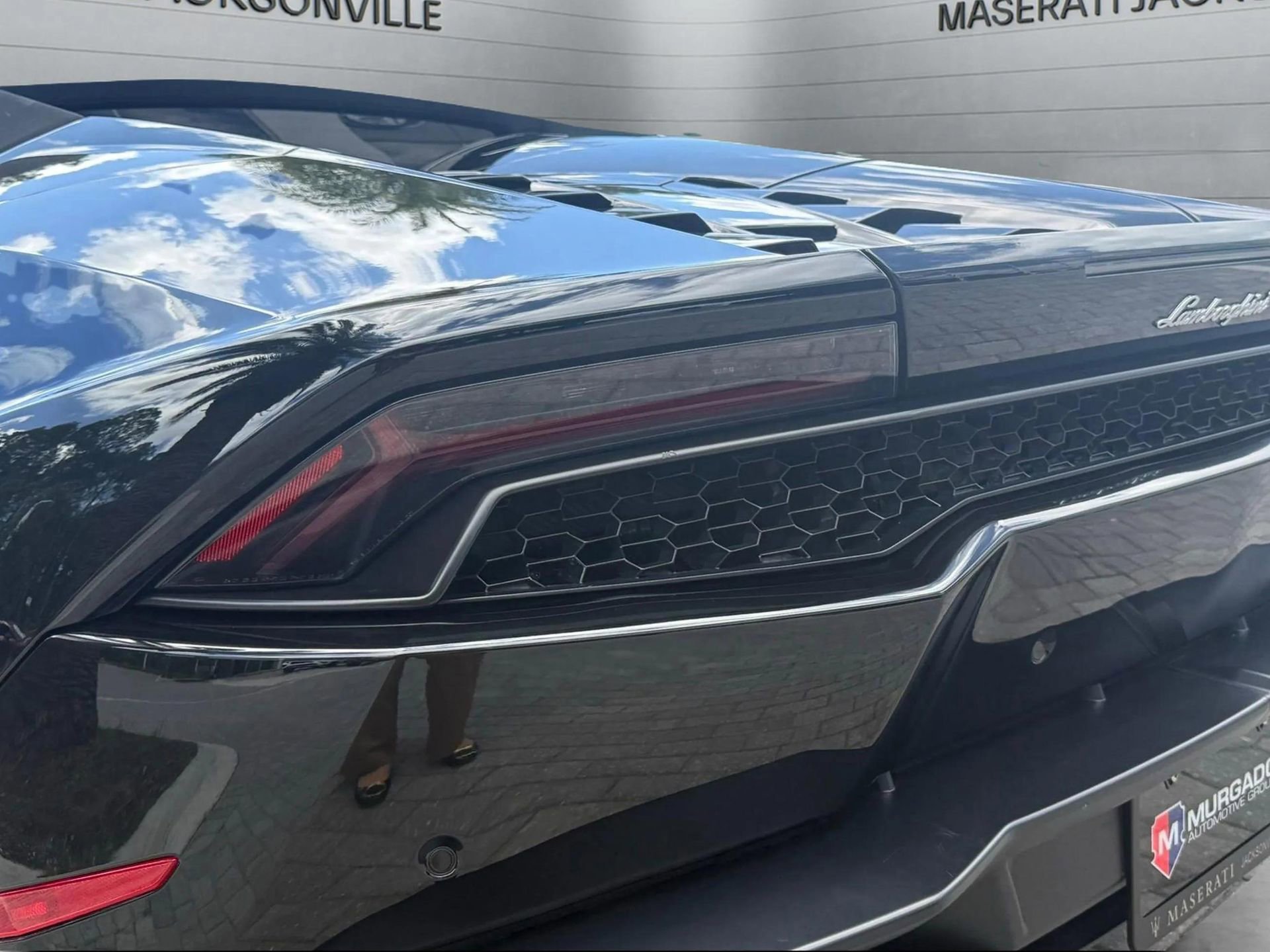 Used 2016 Lamborghini Huracan LP 610-4 image 14