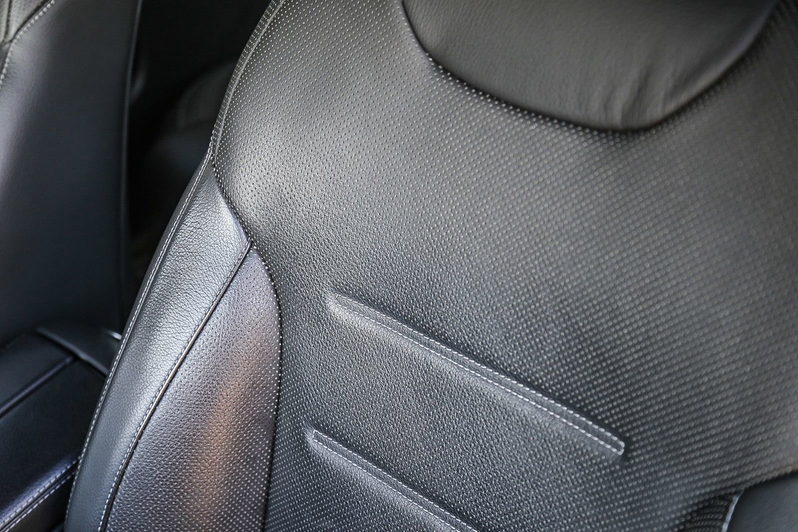 Used 2022 Mercedes-Benz GLB 35 AMG 4MATIC image 22