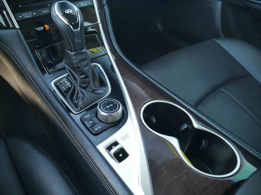 Used 2018 INFINITI Q50 Luxe w/ Cargo Package (L95) image 25