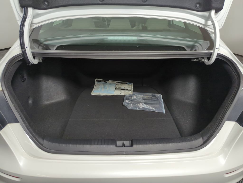 Certified 2025 Honda Accord LX image 19