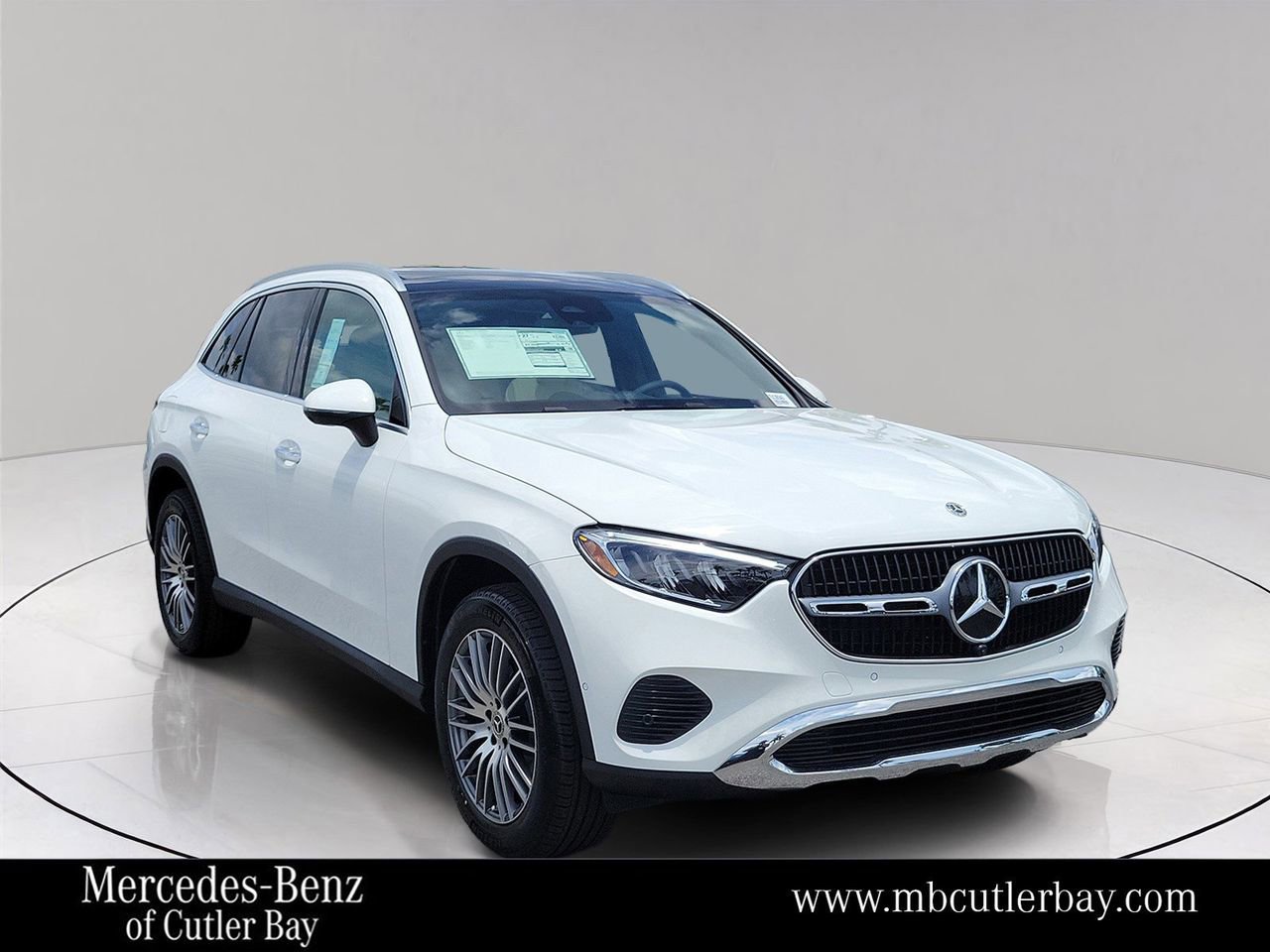 New 2026 Mercedes-Benz GLC 300 image 1